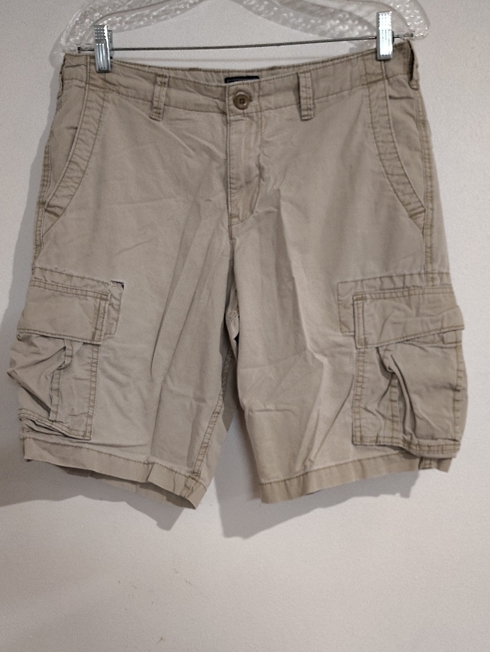 GAP Men's Cargo Shorts in Light Khaki